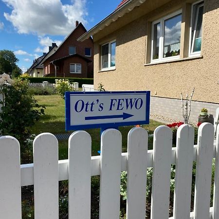 Ott'S Fewo Gnevsdorf Exterior photo